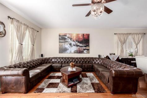 25876 E Maple Place Aurora CO 80018