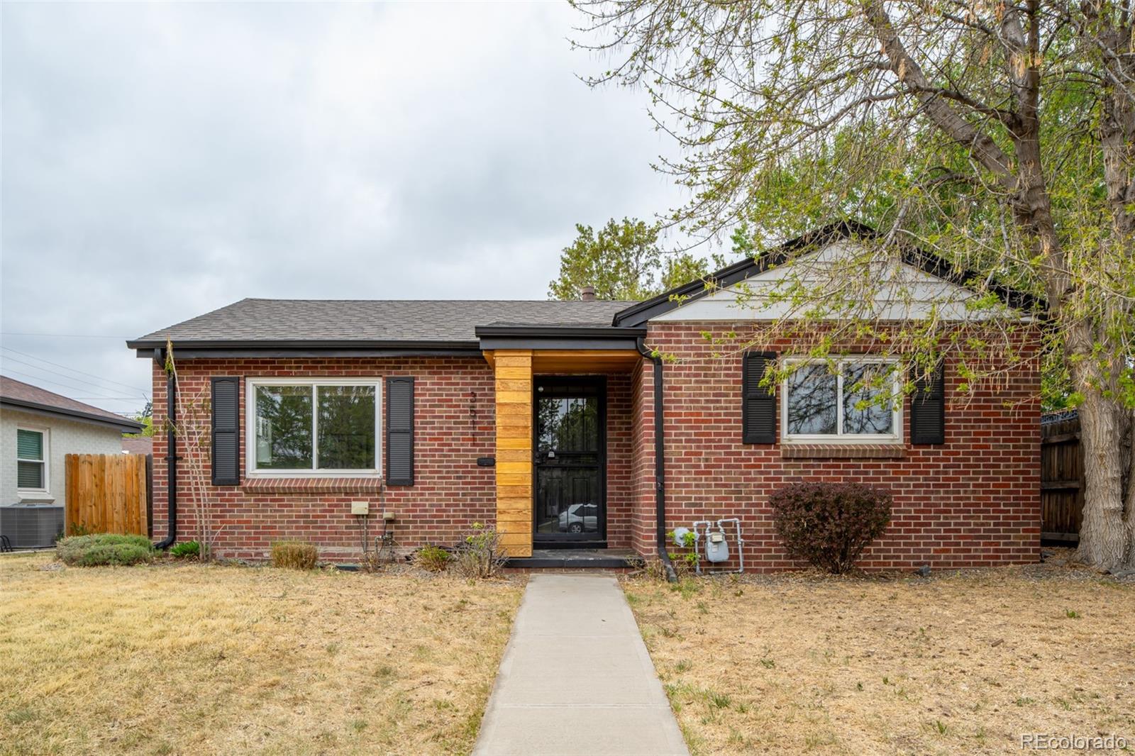 3511 Newport Street Denver CO 80207