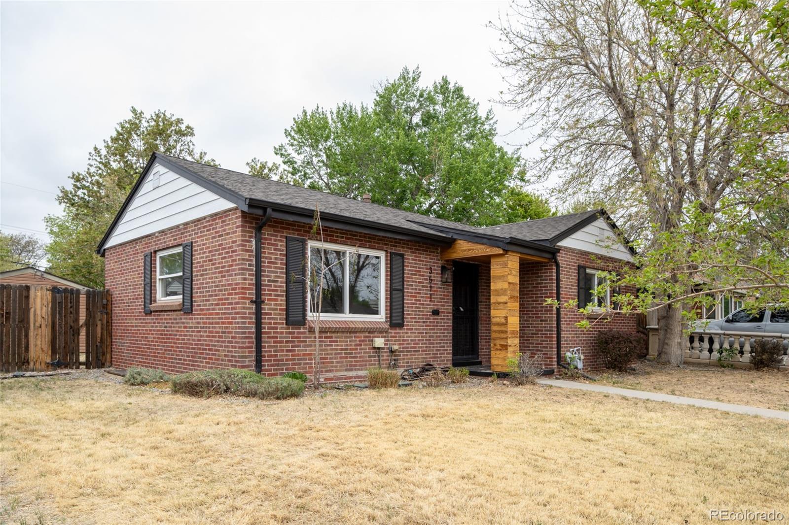 3511 Newport Street Denver CO 80207
