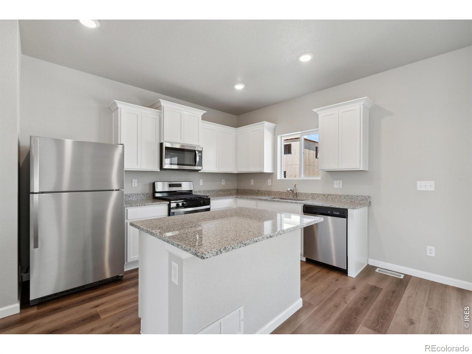 7328 Crystal Avenue Frederick CO 80530