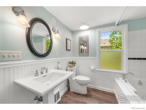 222 Vivian Street Longmont CO 80501