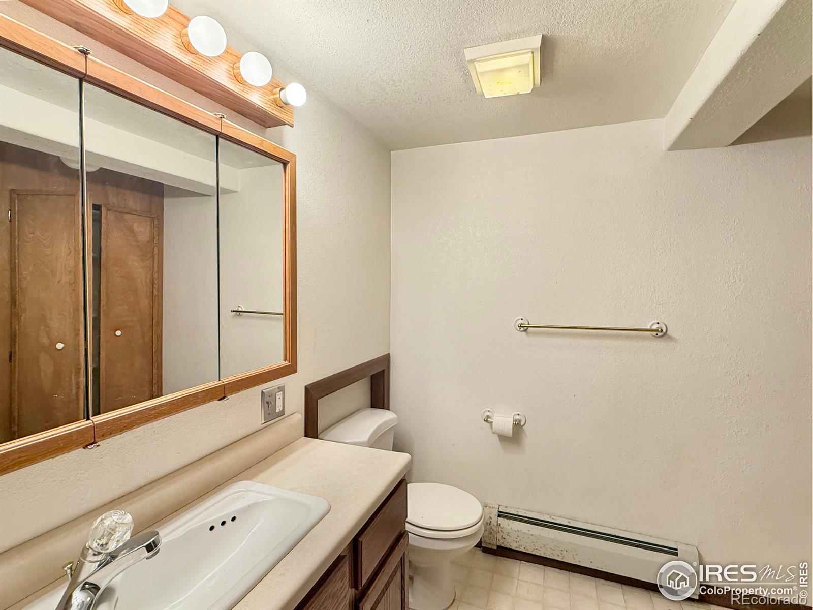 105 N Logan Avenue Haxtun CO 80731
