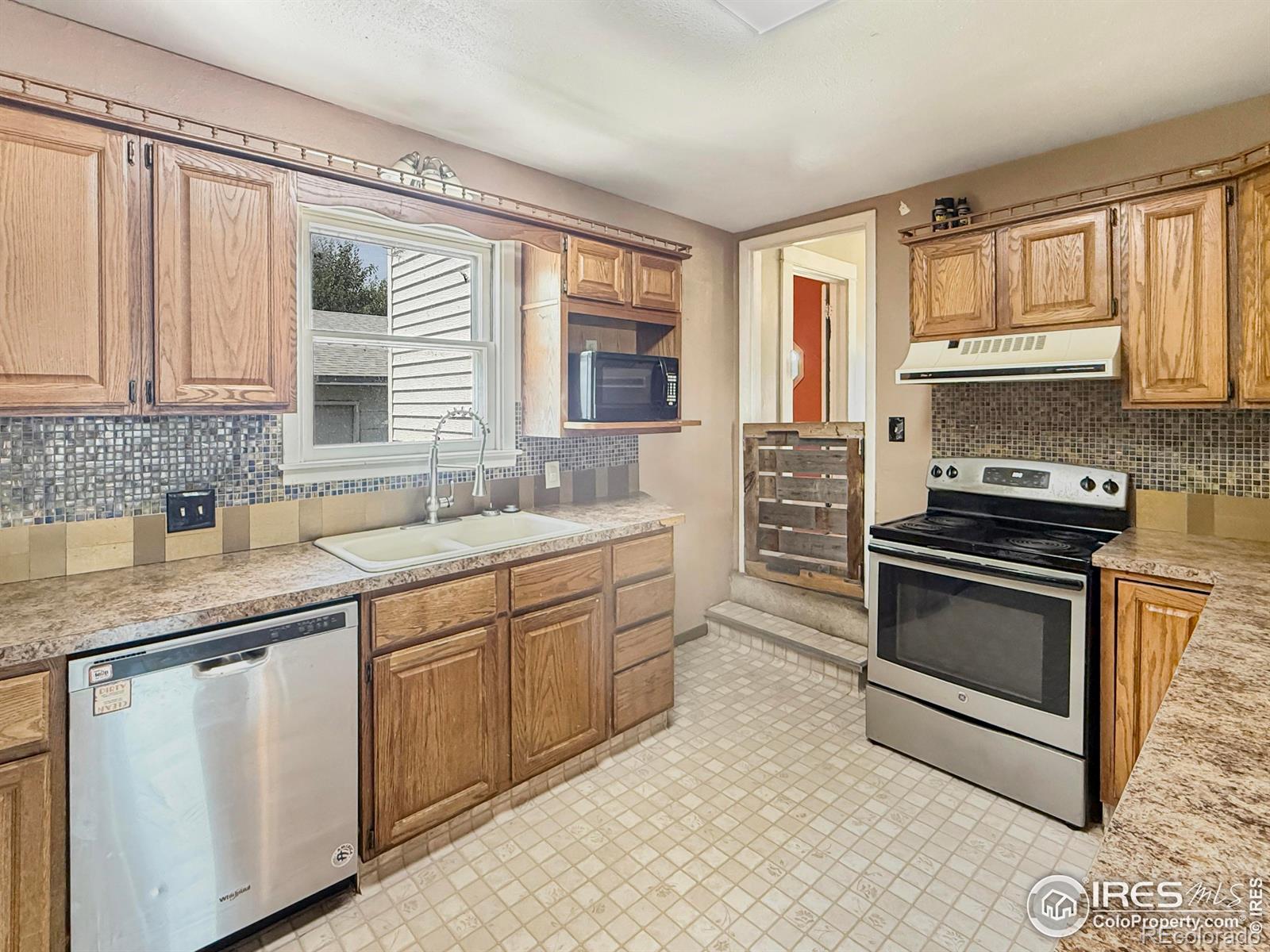 105 N Logan Avenue Haxtun CO 80731