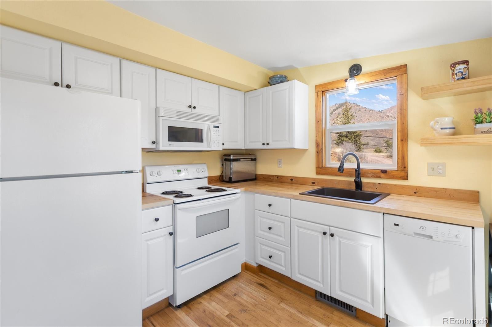 5870 Paona Road Cascade CO 80809