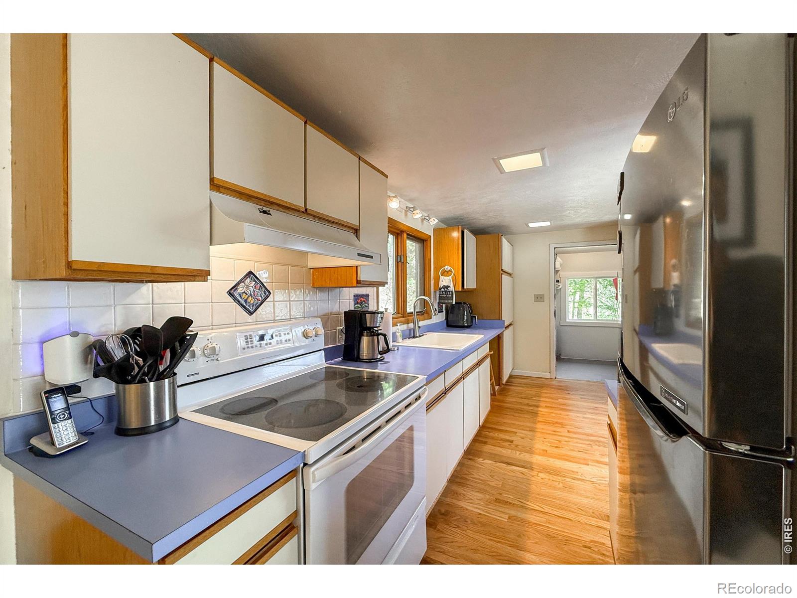 3148 Riverside Drive Lyons CO 80540