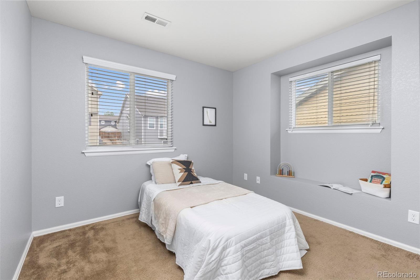 10268 Norfolk Street Commerce City CO 80022