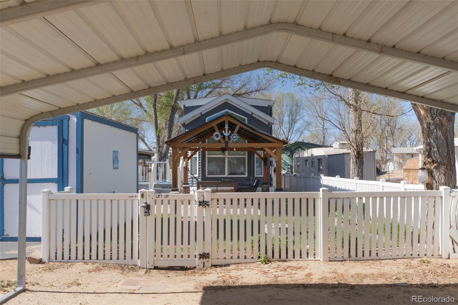 188 Kiowa Road Weldona CO 80653