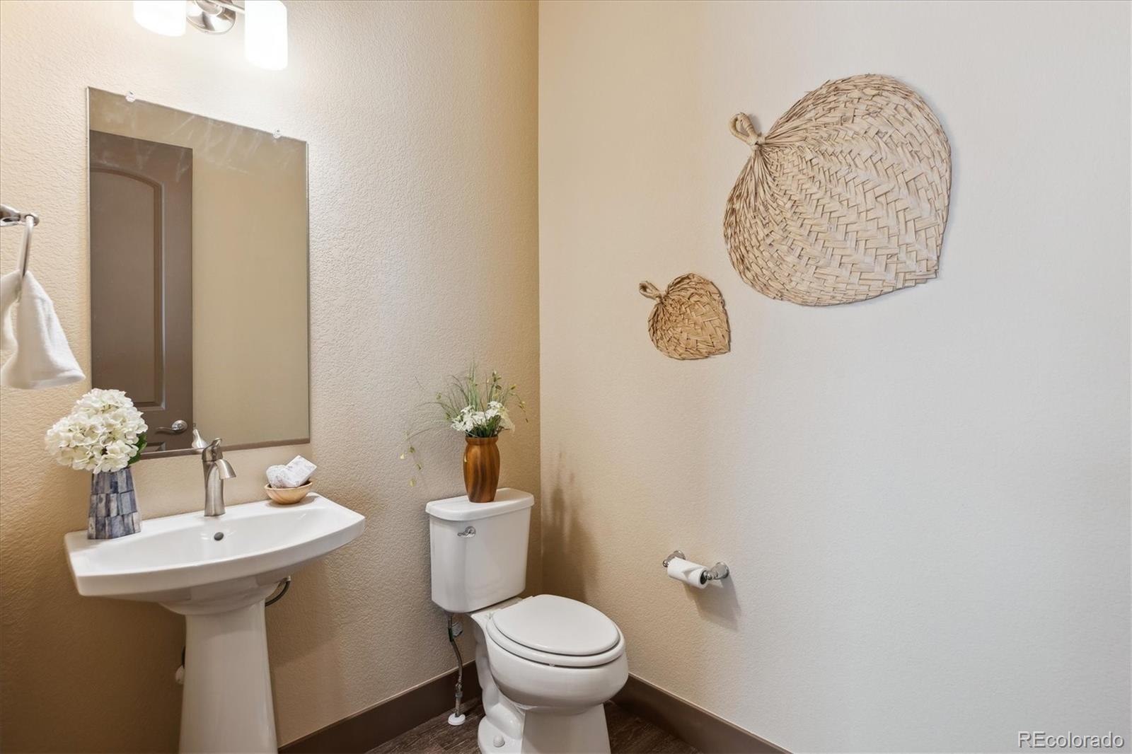 24322 E Mineral Drive Aurora CO 80016