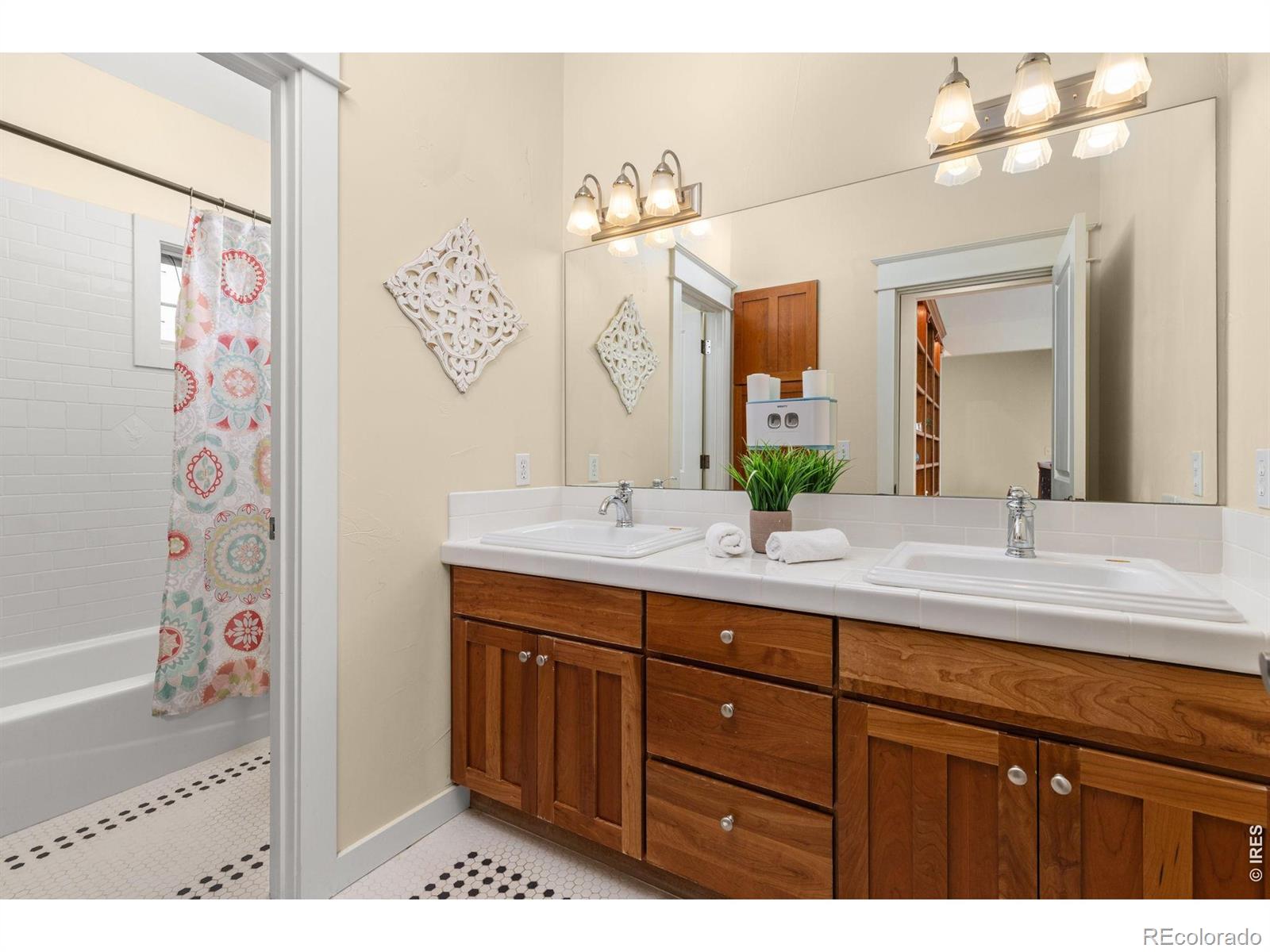 1292 Allen Avenue Erie CO 80516