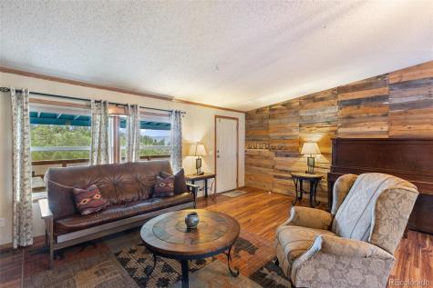 1703 Arapahoe Drive Florissant CO 80816