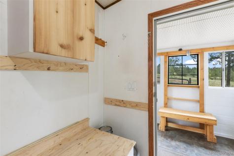 1703 Arapahoe Drive Florissant CO 80816