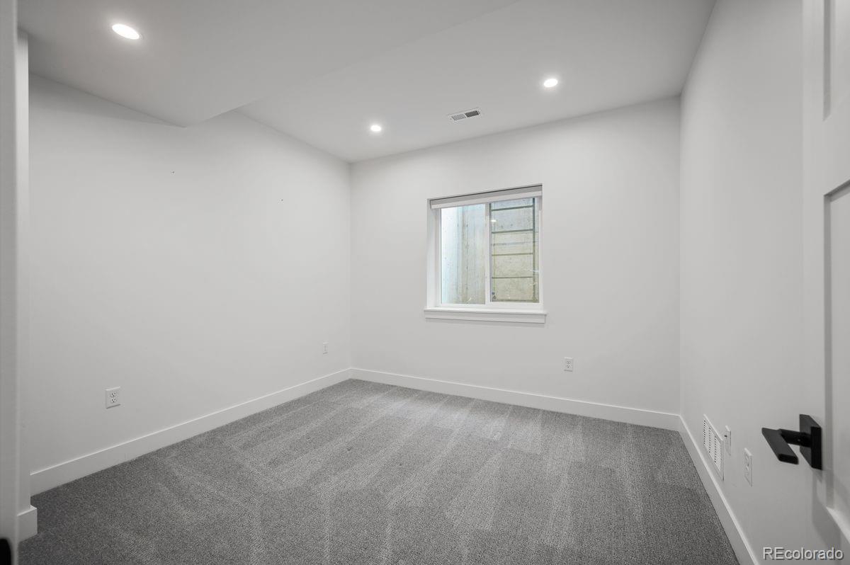 872 S Vine Street Denver CO 80209
