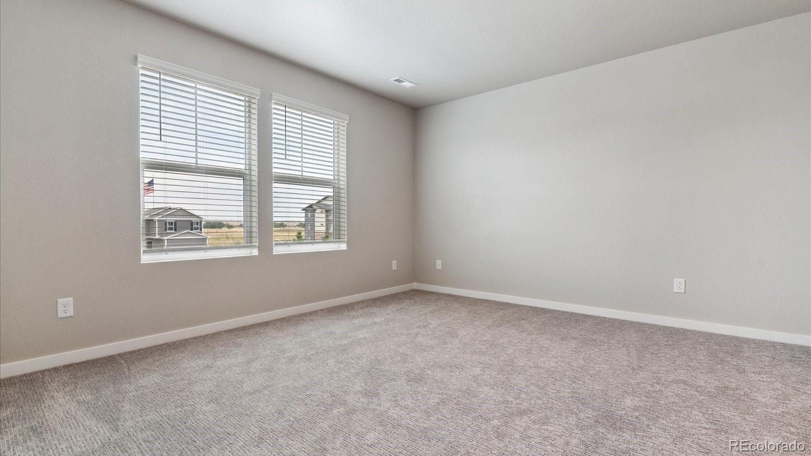 708 N Ukraine Street Aurora CO 80018