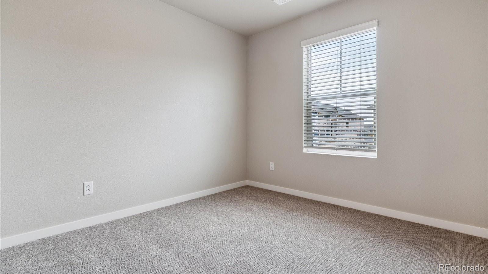 708 N Ukraine Street Aurora CO 80018
