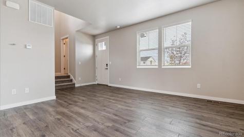 708 N Ukraine Street Aurora CO 80018