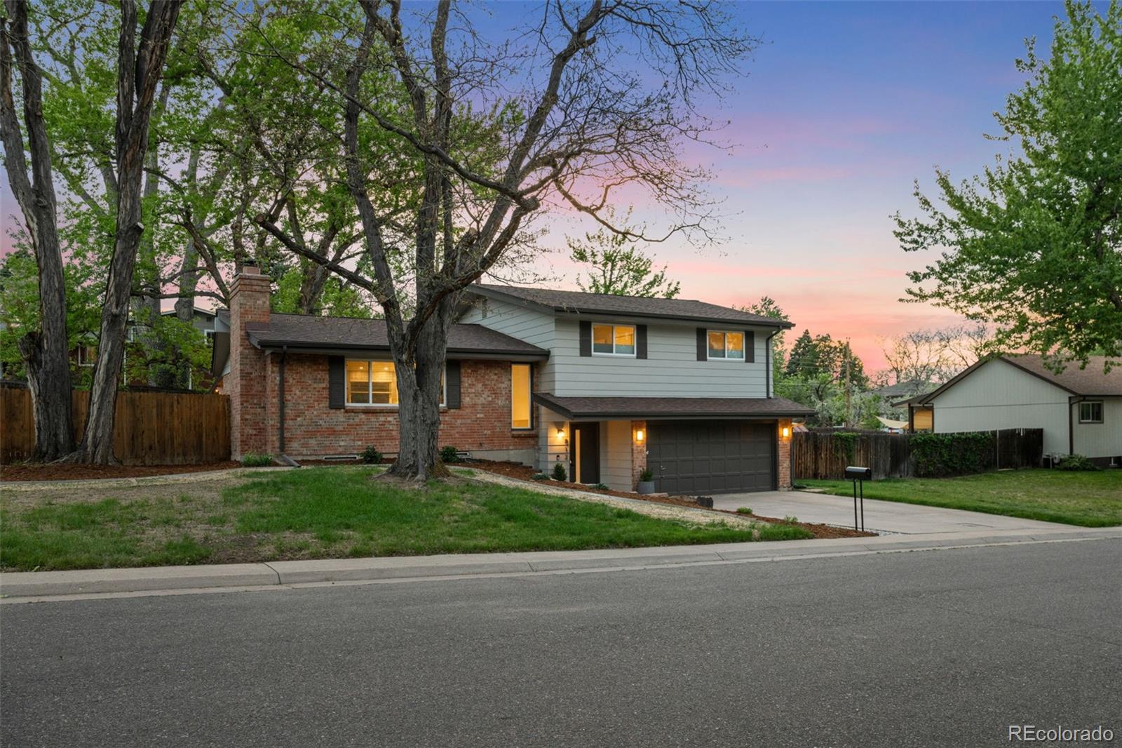 813 W Geddes Circle Littleton CO 80120