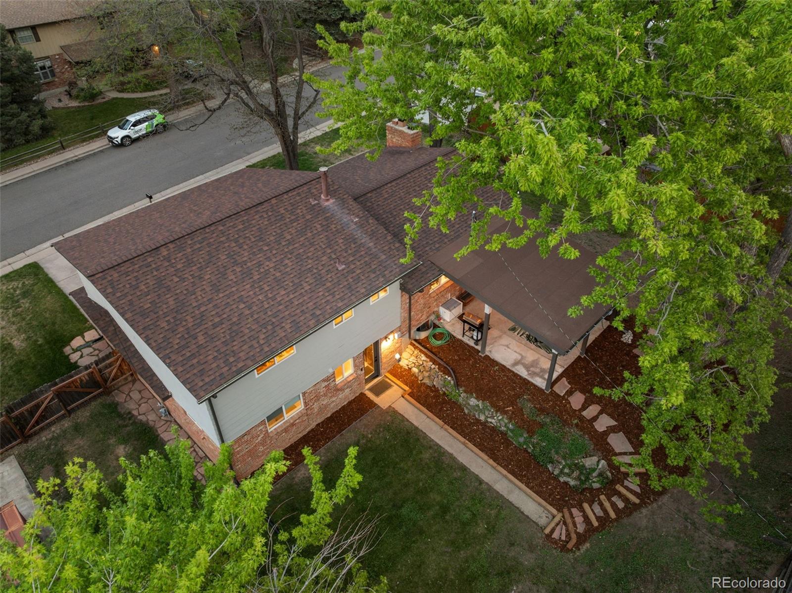 813 W Geddes Circle Littleton CO 80120