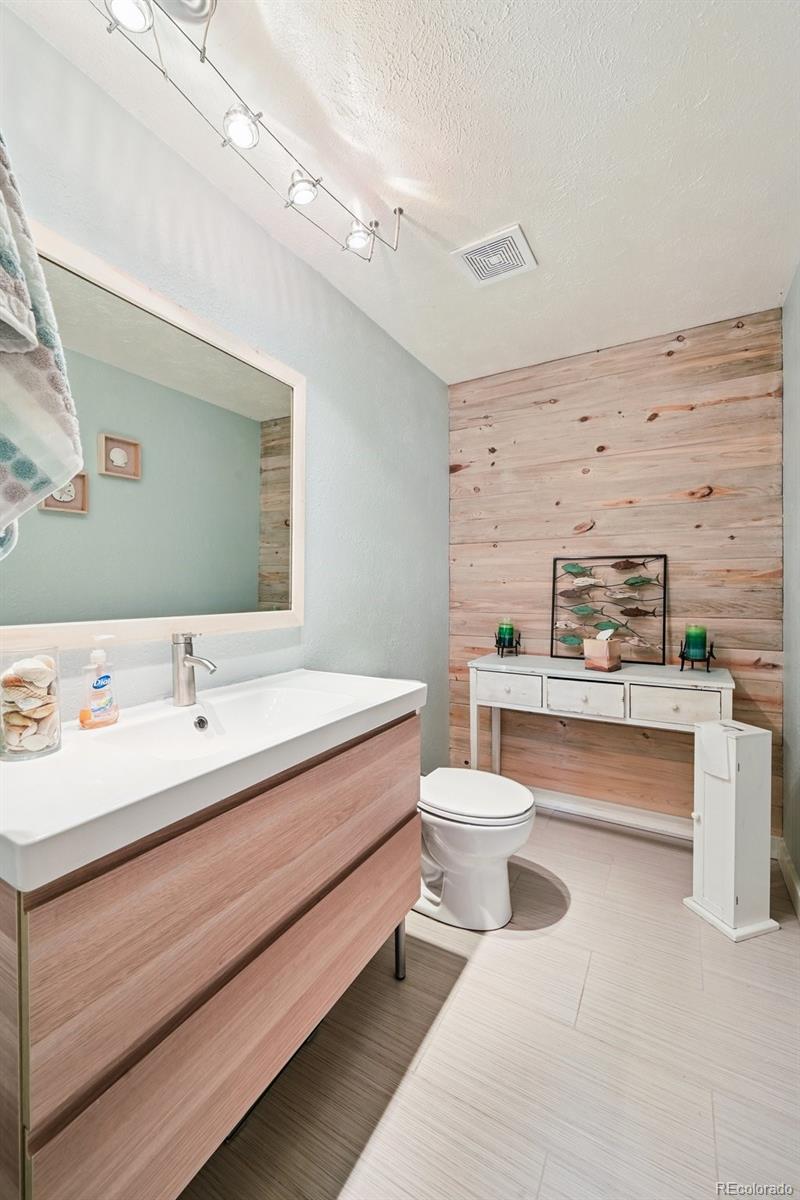 6319 W 95th Avenue Westminster CO 80031