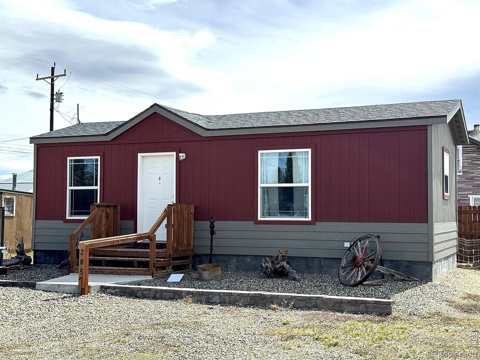 205 Grant Street Walden CO 80480