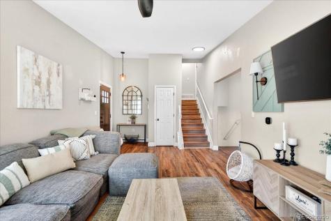 4366 S Dearborn Court Aurora CO 80015