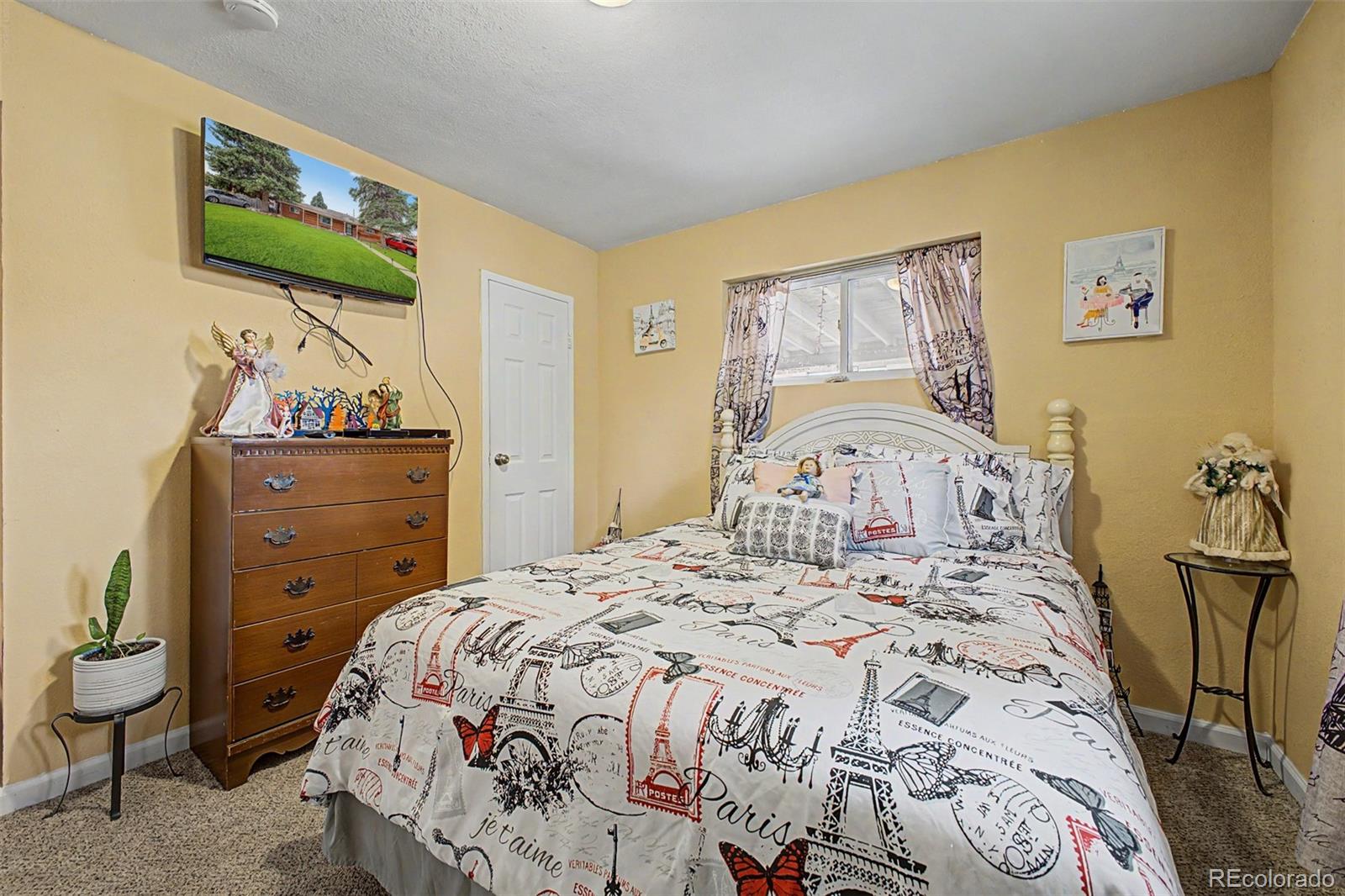 1050 Russell Boulevard Thornton CO 80229