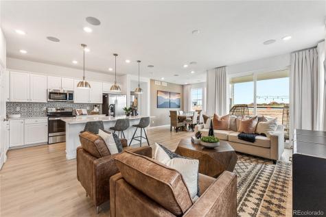 3328 N Duquesne Way Aurora CO 80019