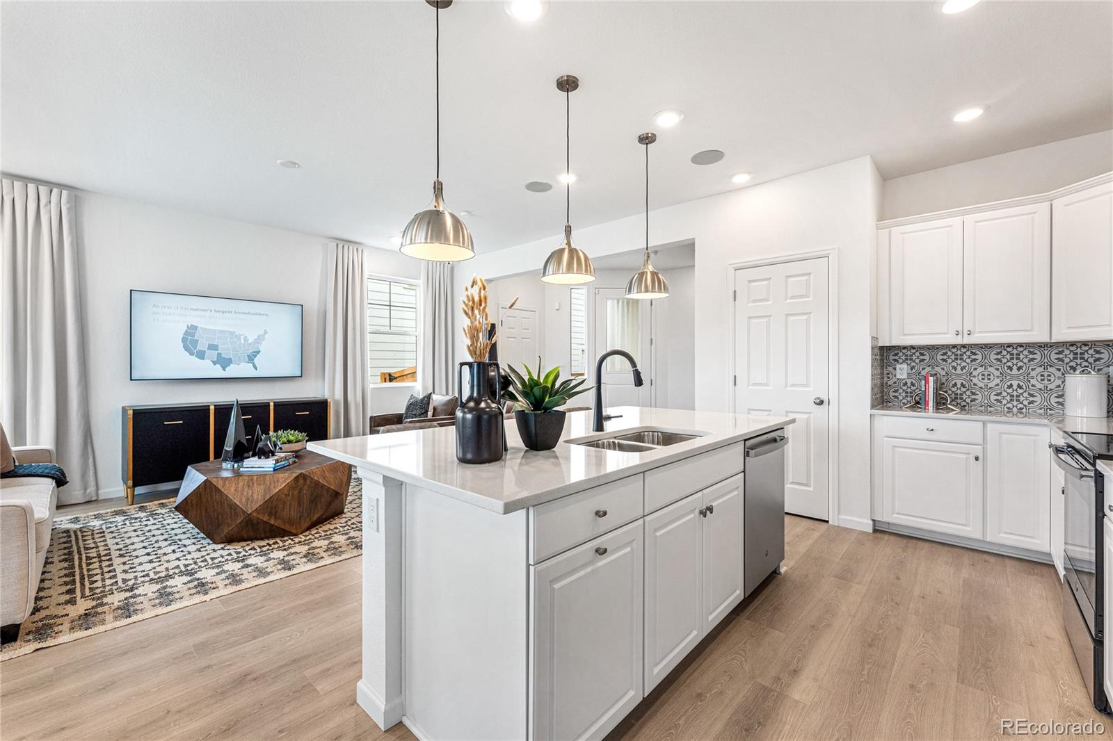 3328 N Duquesne Way Aurora CO 80019