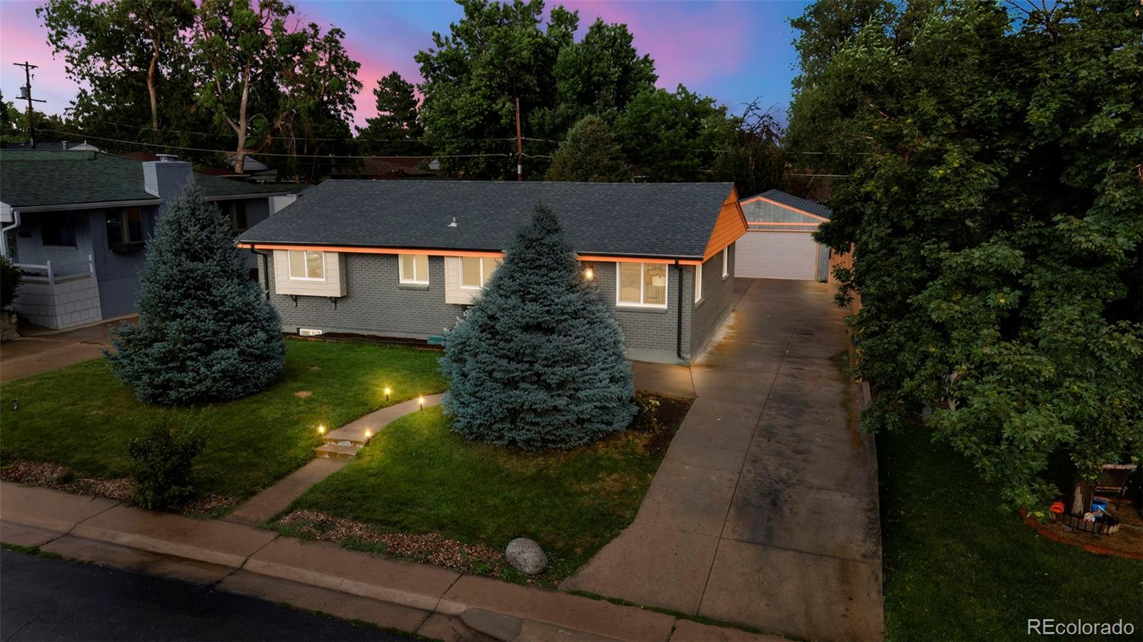 1686 S Stuart Street Denver CO 80219