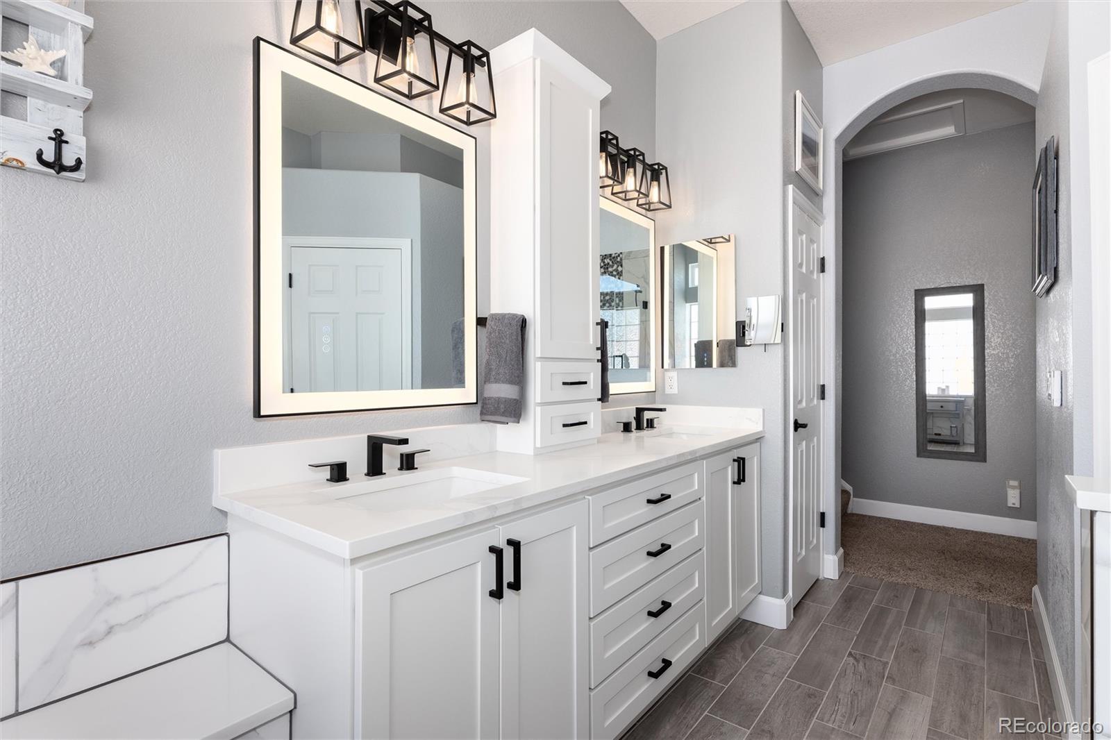 4826 S Ireland Street Aurora CO 80015