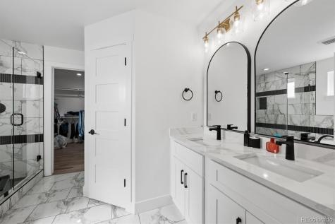 1931 Andes Street Aurora CO 80011