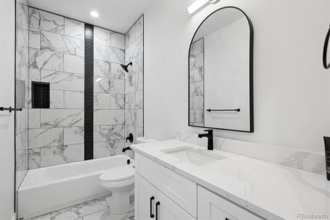1931 Andes Street Aurora CO 80011