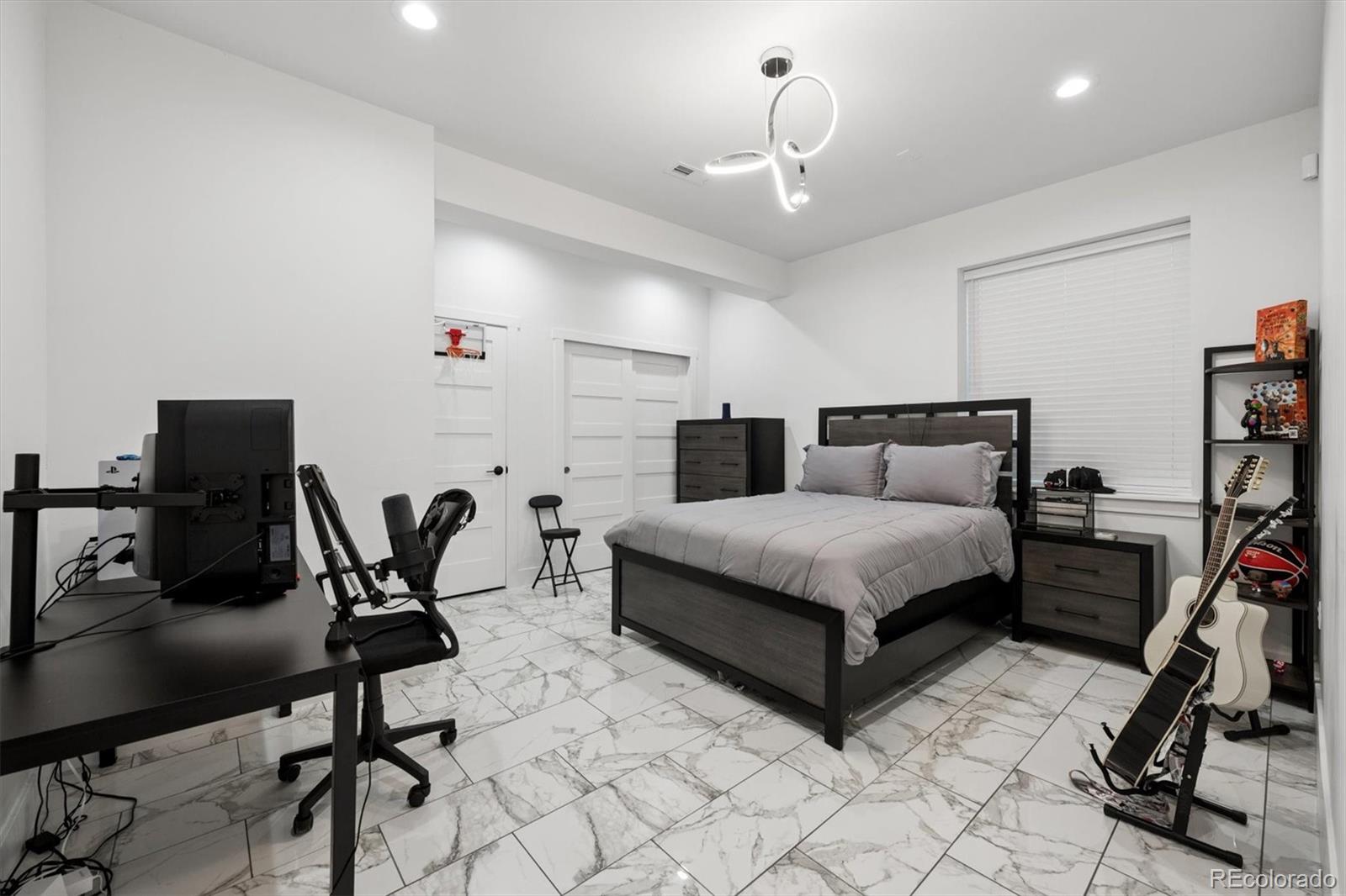 1931 Andes Street Aurora CO 80011