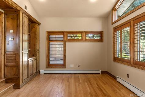 40 Upland Road Colorado Springs CO 80906