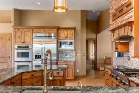 40 Upland Road Colorado Springs CO 80906