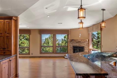 40 Upland Road Colorado Springs CO 80906