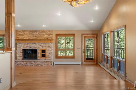 40 Upland Road Colorado Springs CO 80906