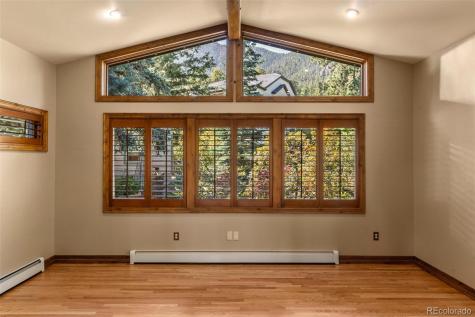 40 Upland Road Colorado Springs CO 80906