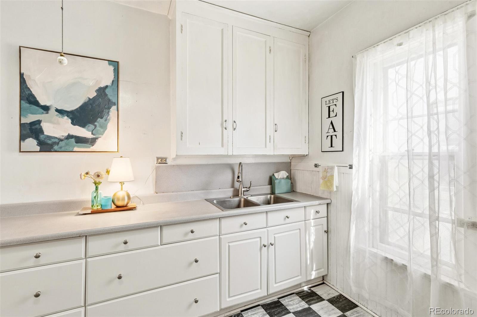 252 W Irvington Place Denver CO 80223
