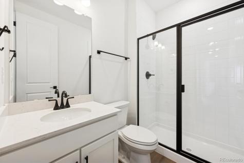 2124 S Ider Way Aurora CO 80018