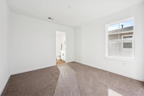 2124 S Ider Way Aurora CO 80018
