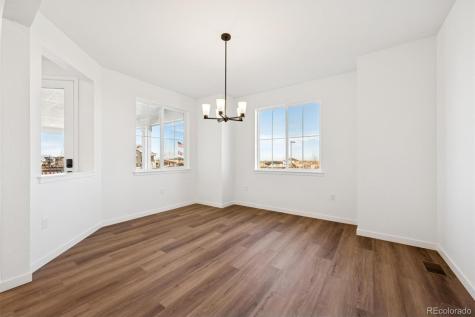2124 S Ider Way Aurora CO 80018