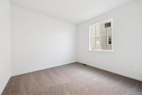 2124 S Ider Way Aurora CO 80018