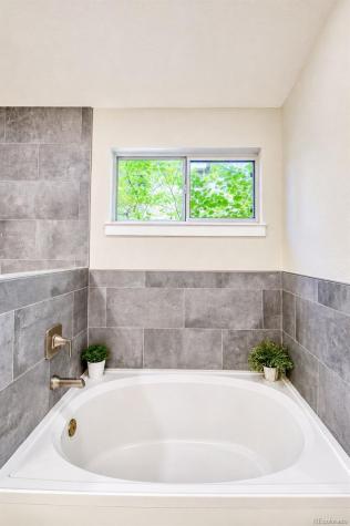 13446 Falls Drive Broomfield CO 80020