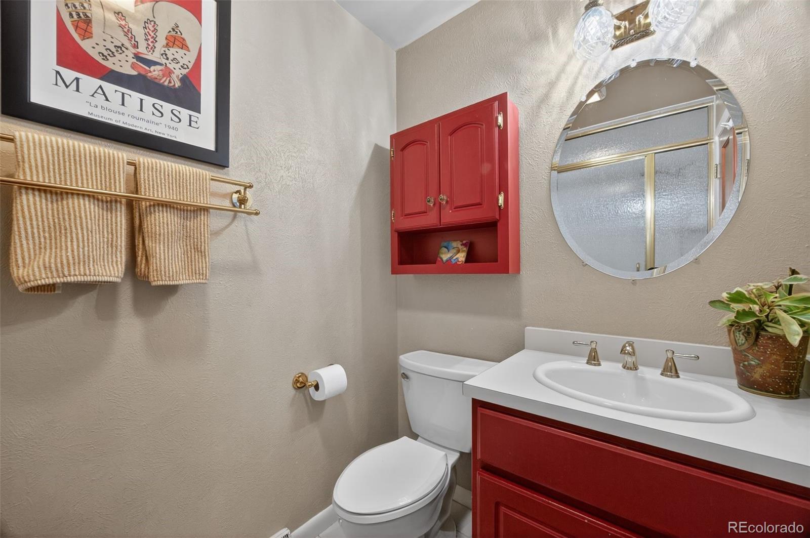 5641 S Hickory Street Littleton CO 80120