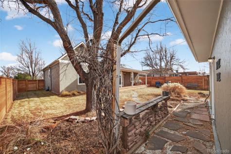 5641 S Hickory Street Littleton CO 80120