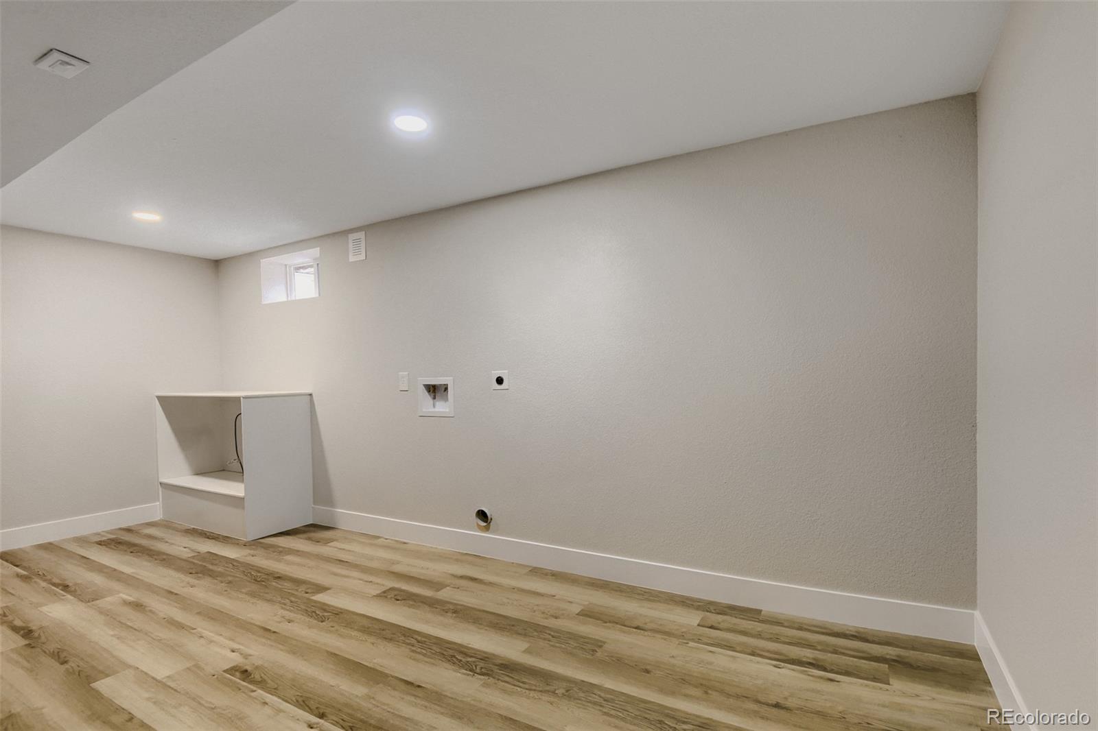 3158 S Dayton Court Denver CO 80231