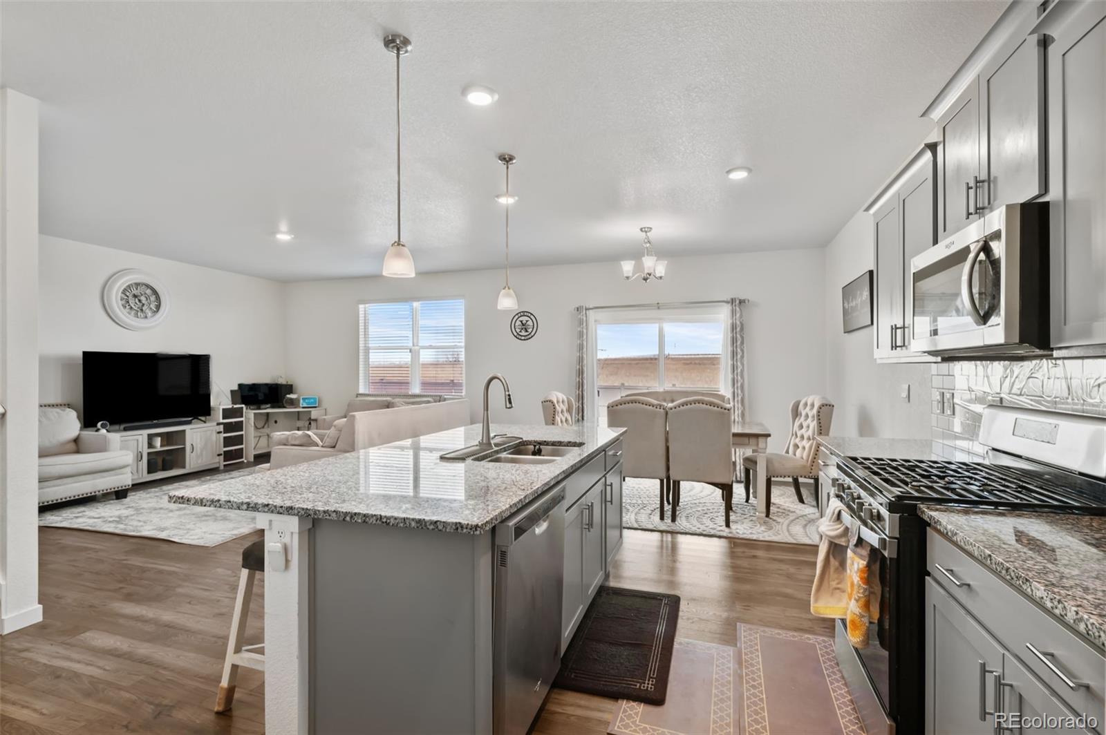 7427 E 159th Place Thornton CO 80602