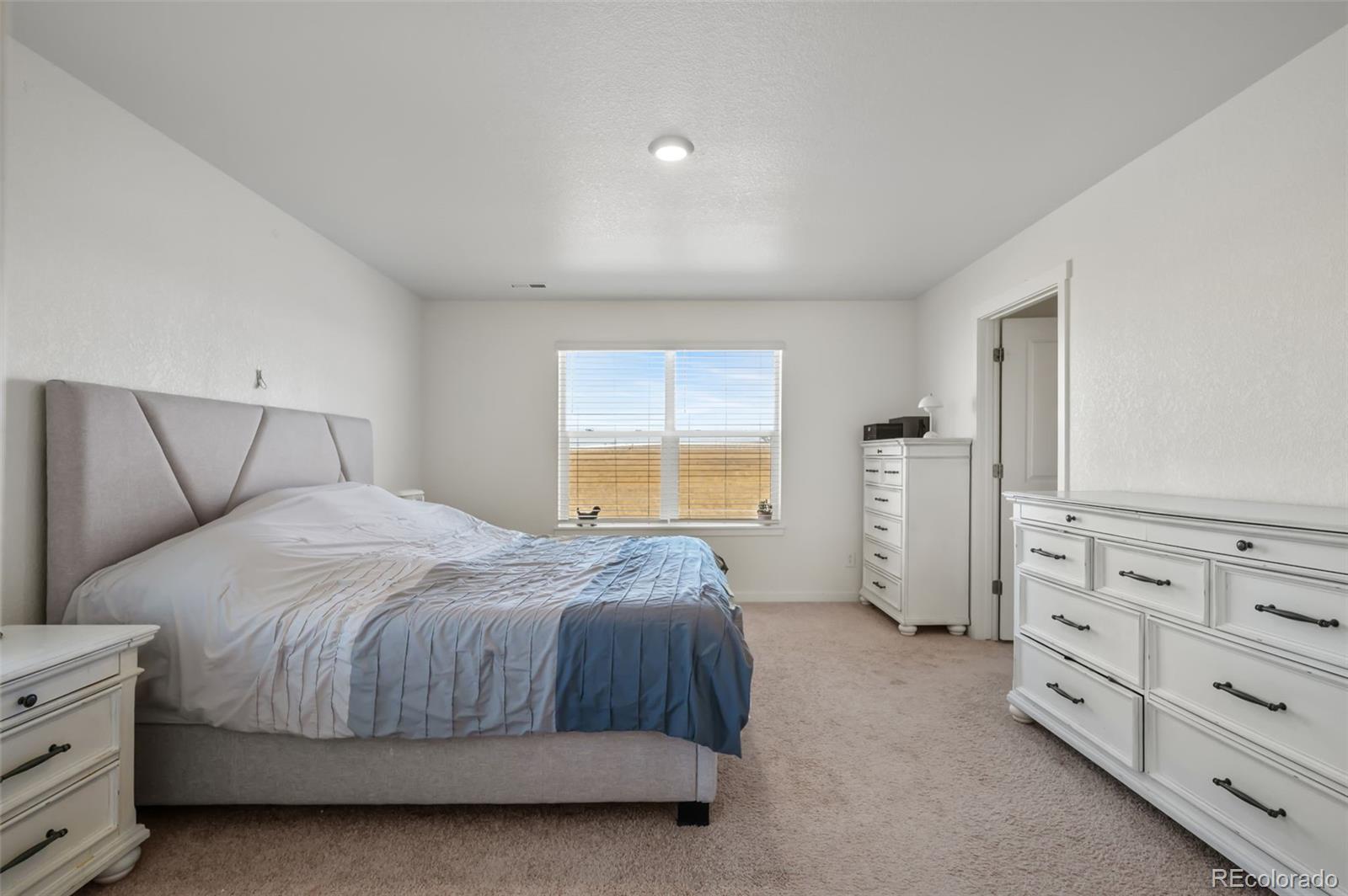 7427 E 159th Place Thornton CO 80602