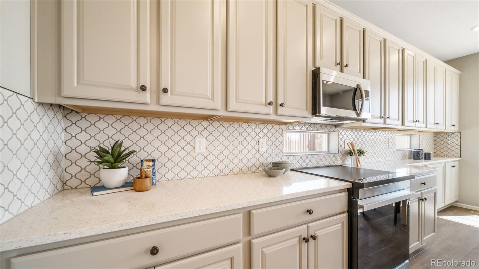 5042 N Tempe Street Aurora CO 80019