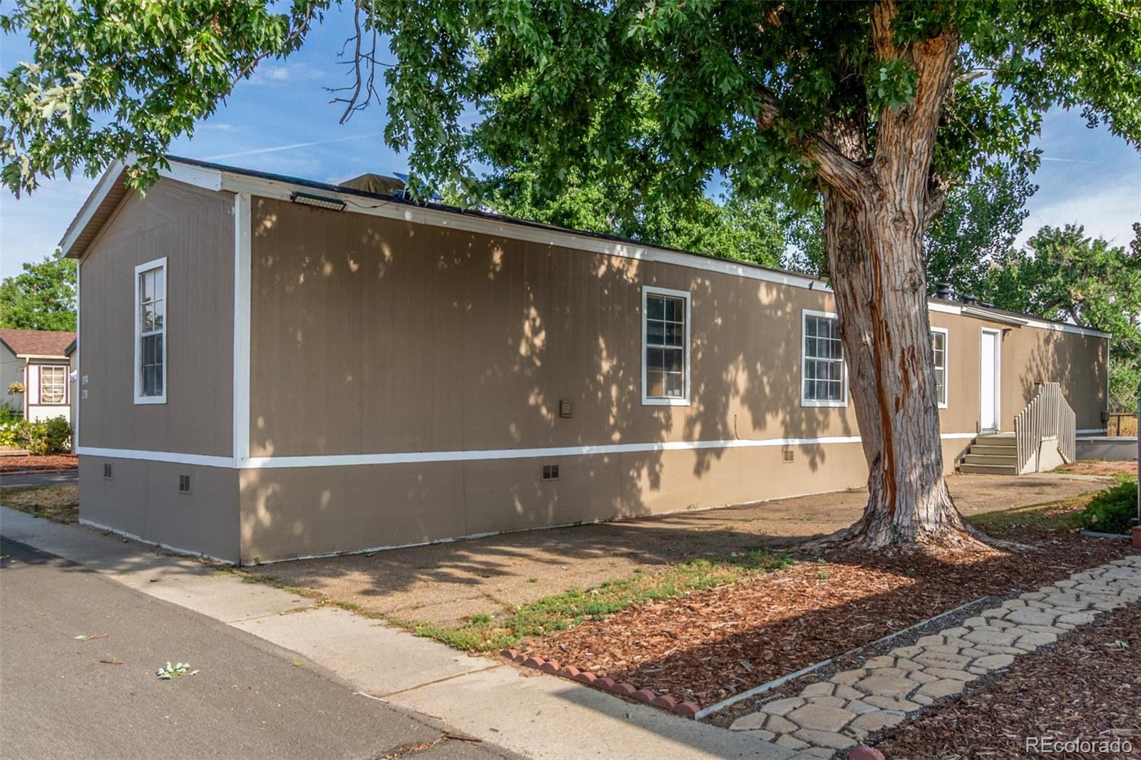 1974 Van Buren Way Aurora CO 80011